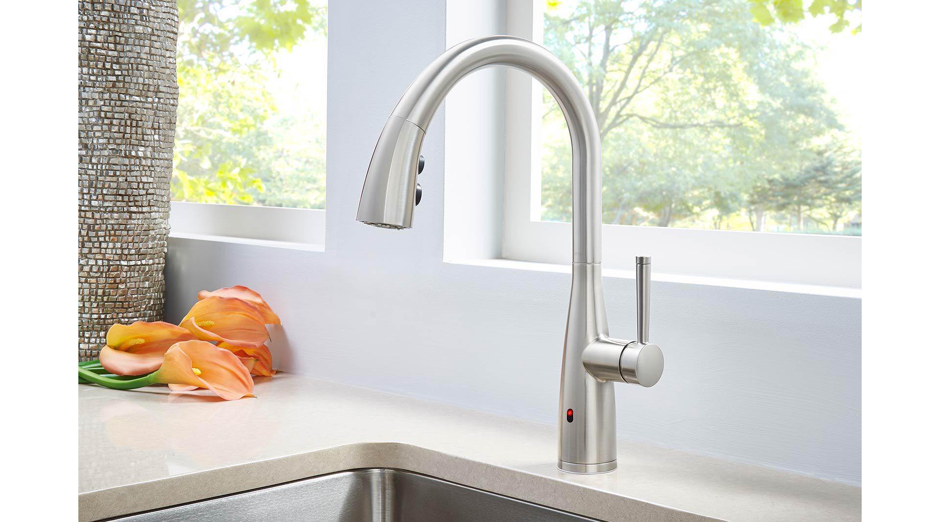 Touchless Kitchen Faucet Technology is amazing