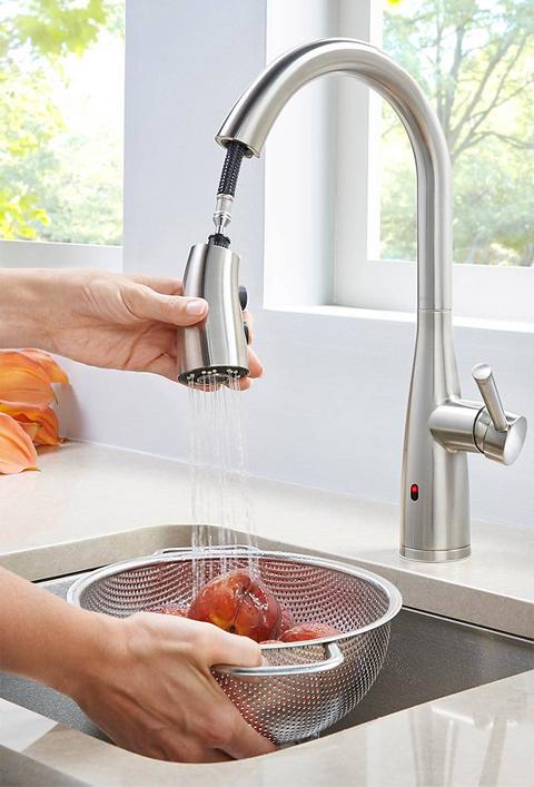 Touchless Kitchen Faucets | REACT Motion Sensor Faucets by Pfister
