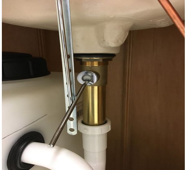 My Pop Up Drain Is Not Draining Water - How To Remove Bathroom Faucet Drain Pipe